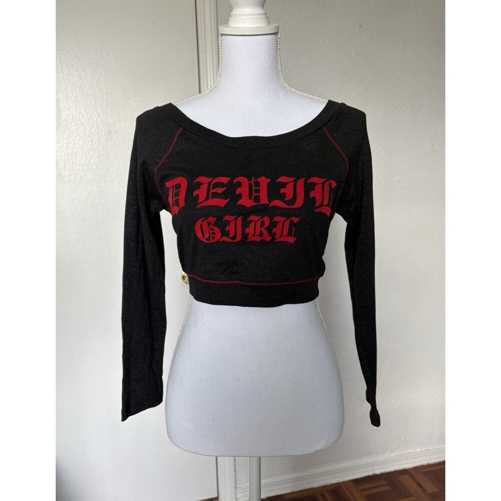 Clovis Women’s Vintage Black And Red Gothic Long Sleeve Crop Top Size Medium